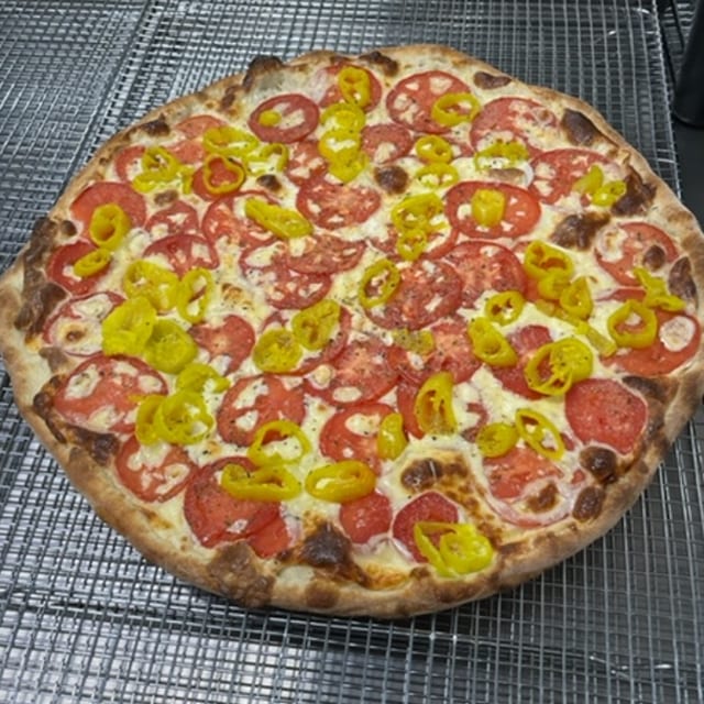 Madone Pizza.